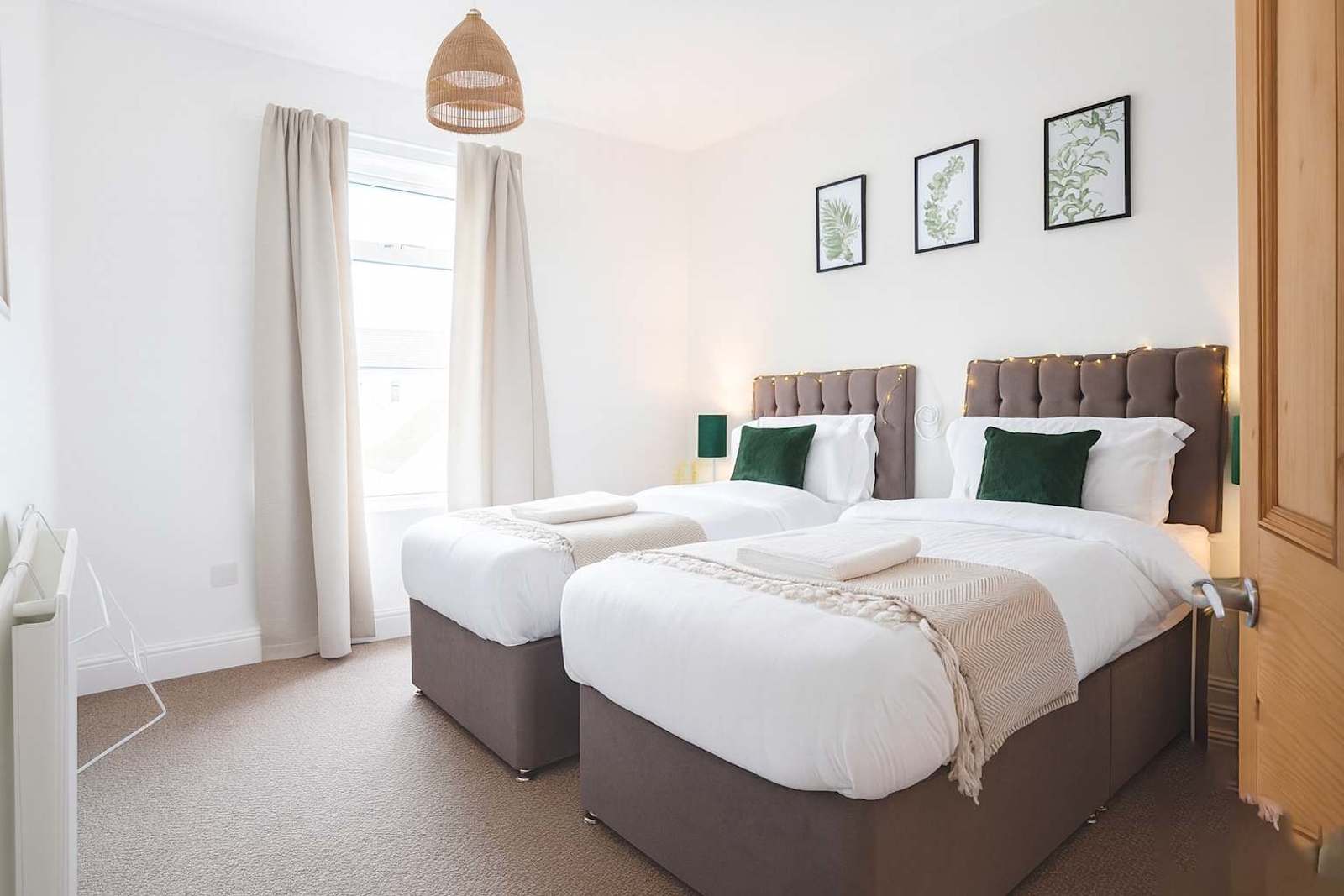 Spacious 3BR Coventry House | WiFi & Parking